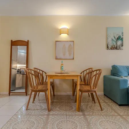 Private Garden Two Bedroom At Fairways Club *