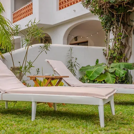 Private Garden Two Bedroom At Fairways Club *