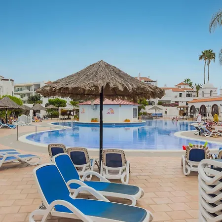 Appartamento Private Garden Two Bedroom At Fairways Club