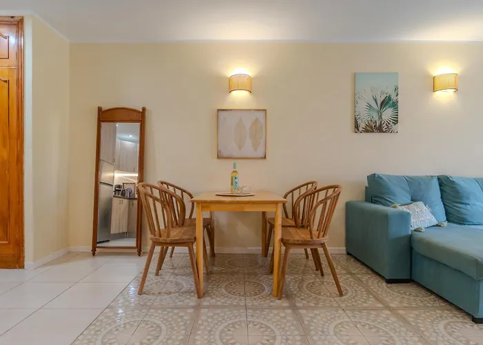 Private Garden Two Bedroom At Fairways Club *